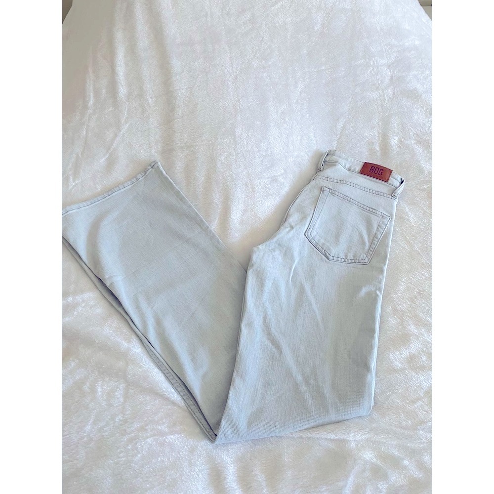 - BDG-Urban Outfitters Flare High Rise 27W NWT
